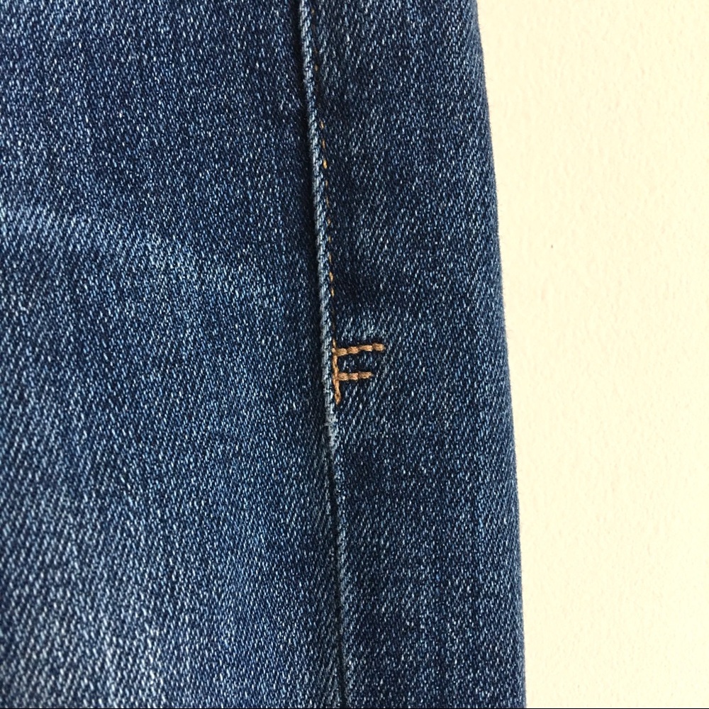 FRAME DENIM Le Crop Flare Button Fly Jeans - Picture 7 of 11